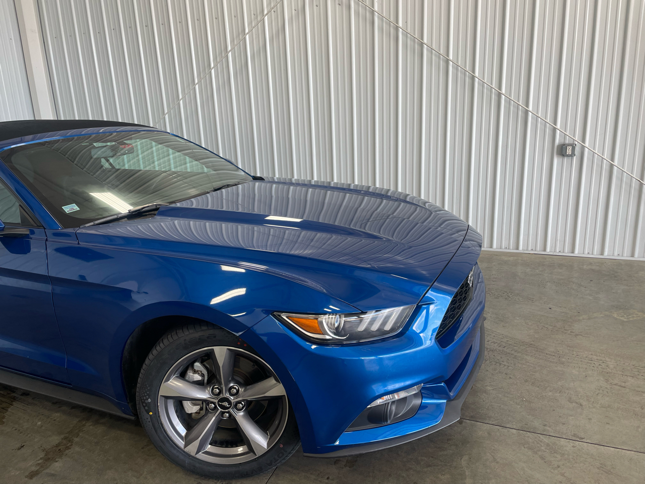 Ford Mustang V6 Convertible 2017 Ford Mustang V6 Convertible 2017