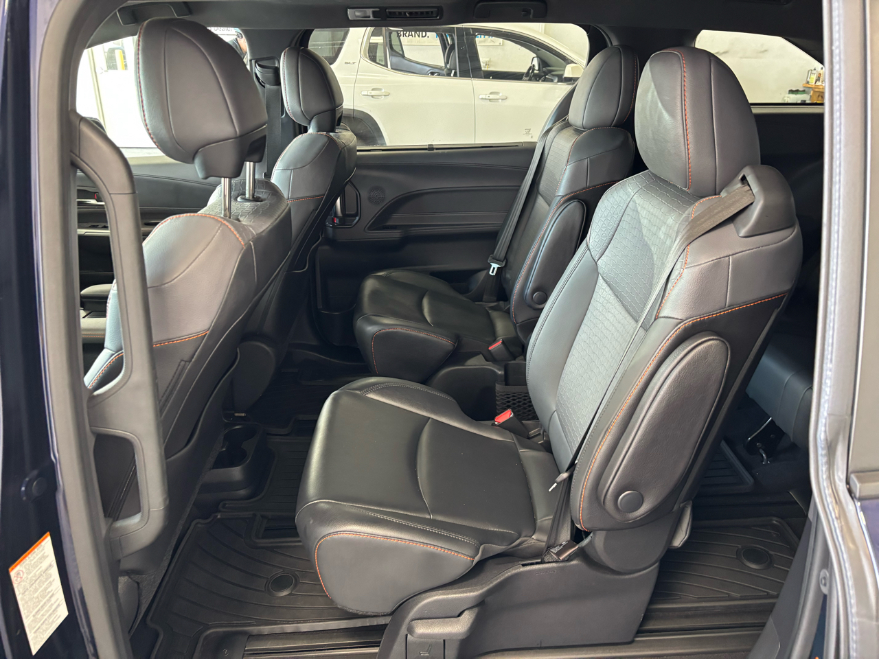 Toyota Sienna XSE FWD 7-Passenger (Natl) 2021 Toyota Sienna XSE FWD 7-Passenger (Natl) 2021