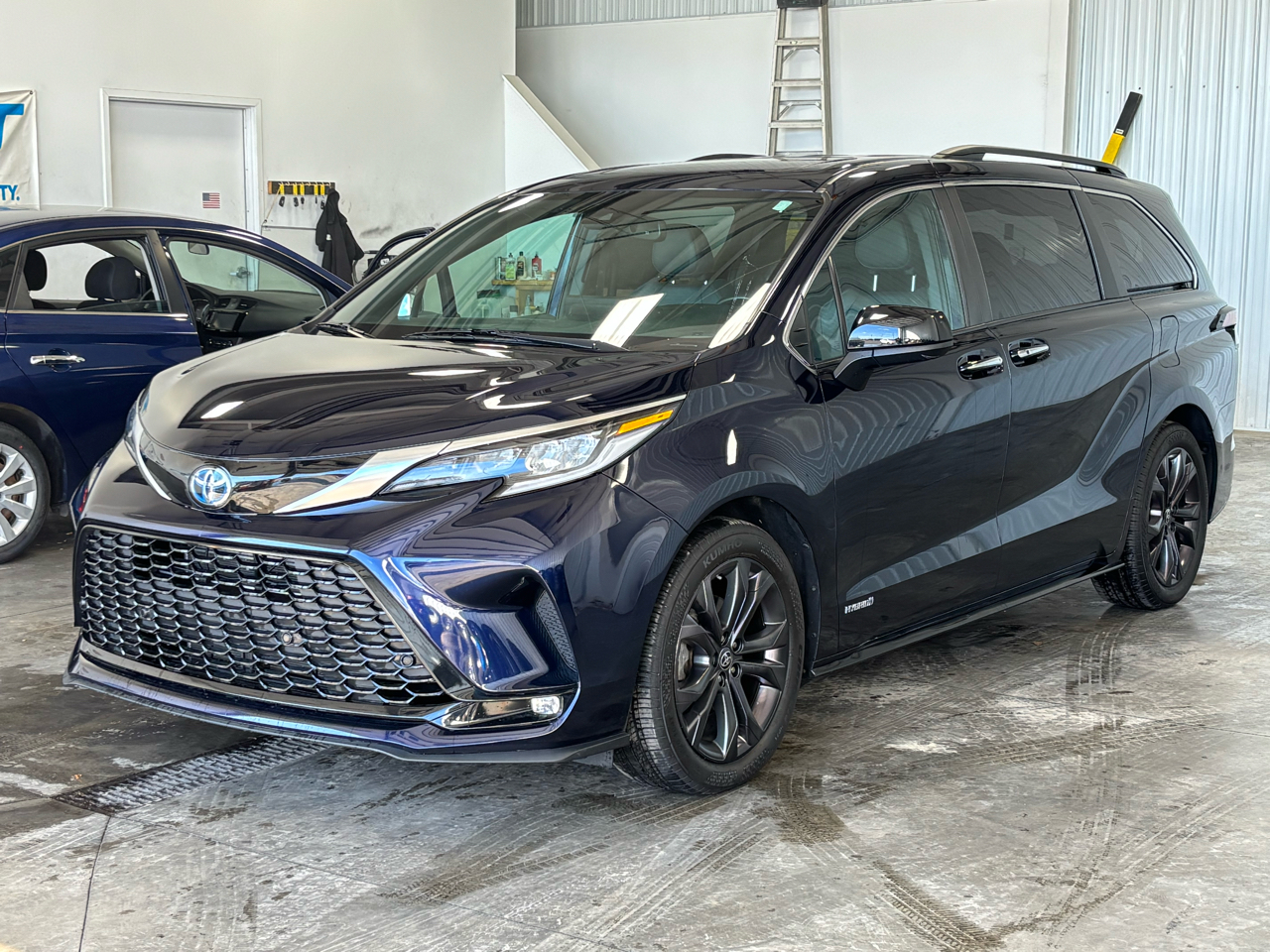 Toyota Sienna XSE FWD 7-Passenger (Natl) 2021 Toyota Sienna XSE FWD 7-Passenger (Natl) 2021