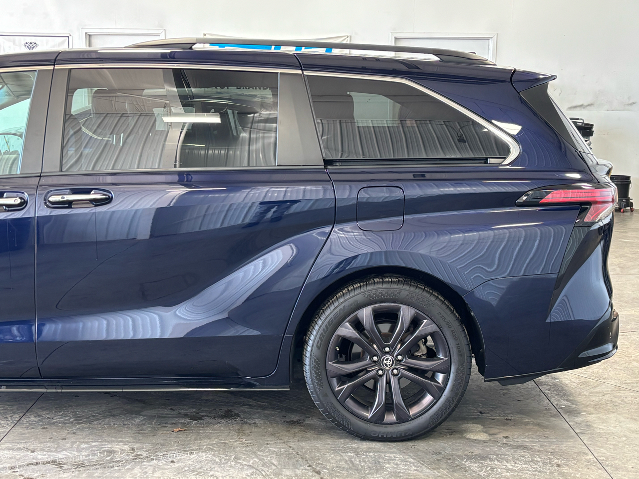 Toyota Sienna XSE FWD 7-Passenger (Natl) 2021 Toyota Sienna XSE FWD 7-Passenger (Natl) 2021
