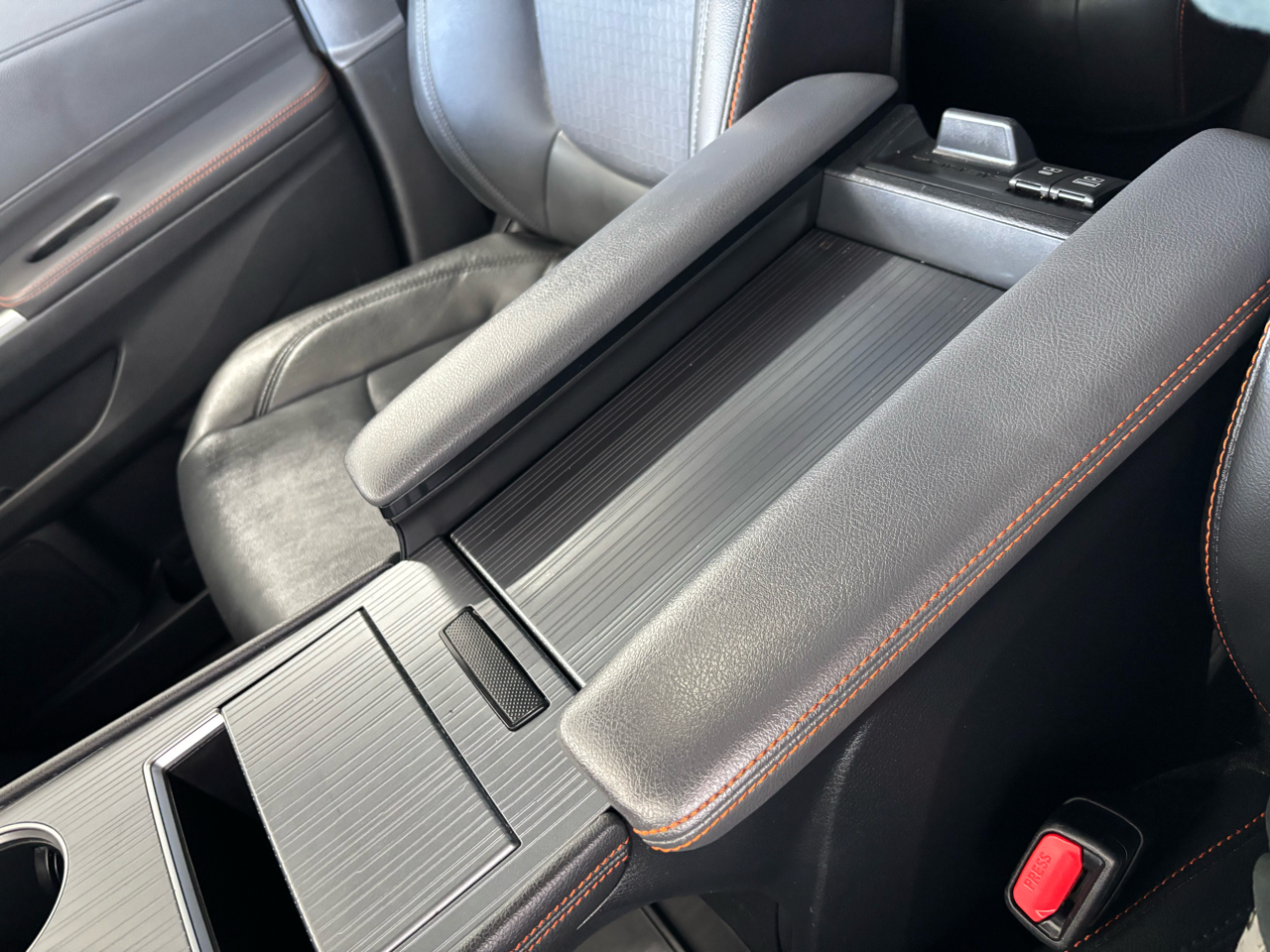 Toyota Sienna XSE FWD 7-Passenger (Natl) 2021 Toyota Sienna XSE FWD 7-Passenger (Natl) 2021