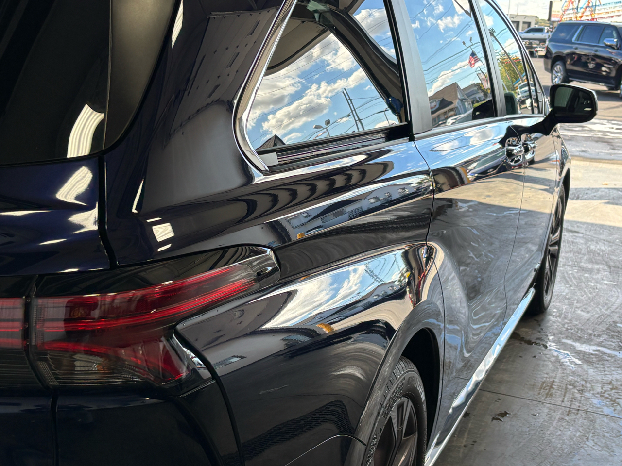 Toyota Sienna XSE FWD 7-Passenger (Natl) 2021 Toyota Sienna XSE FWD 7-Passenger (Natl) 2021