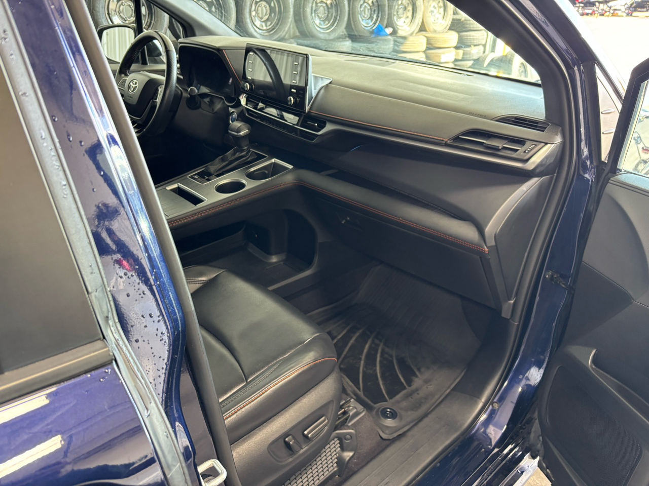Toyota Sienna XSE FWD 7-Passenger (Natl) 2021 Toyota Sienna XSE FWD 7-Passenger (Natl) 2021