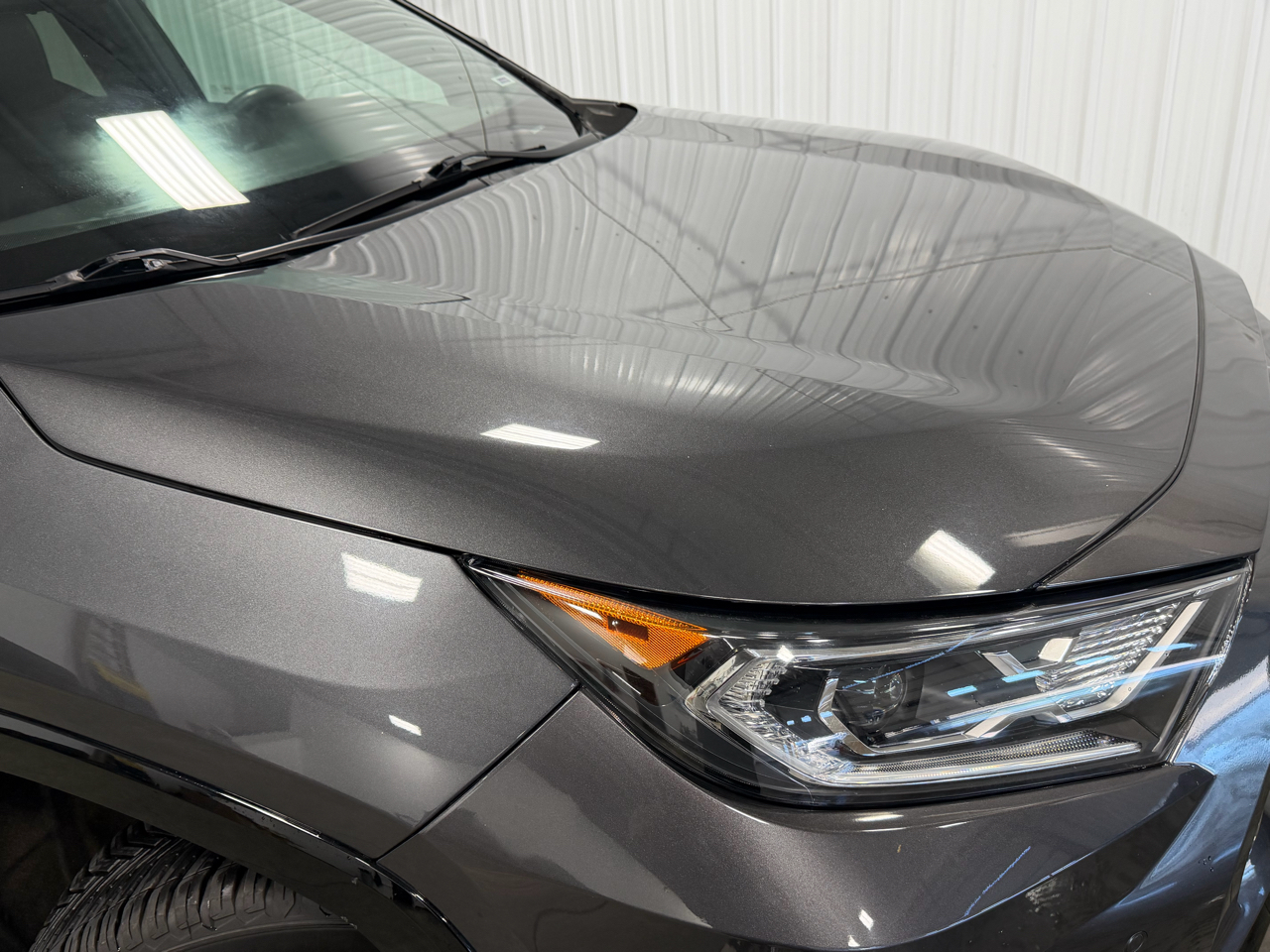 Toyota RAV4 Hybrid XSE AWD (Natl) 2020 Toyota RAV4 Hybrid XSE AWD (Natl) 2020