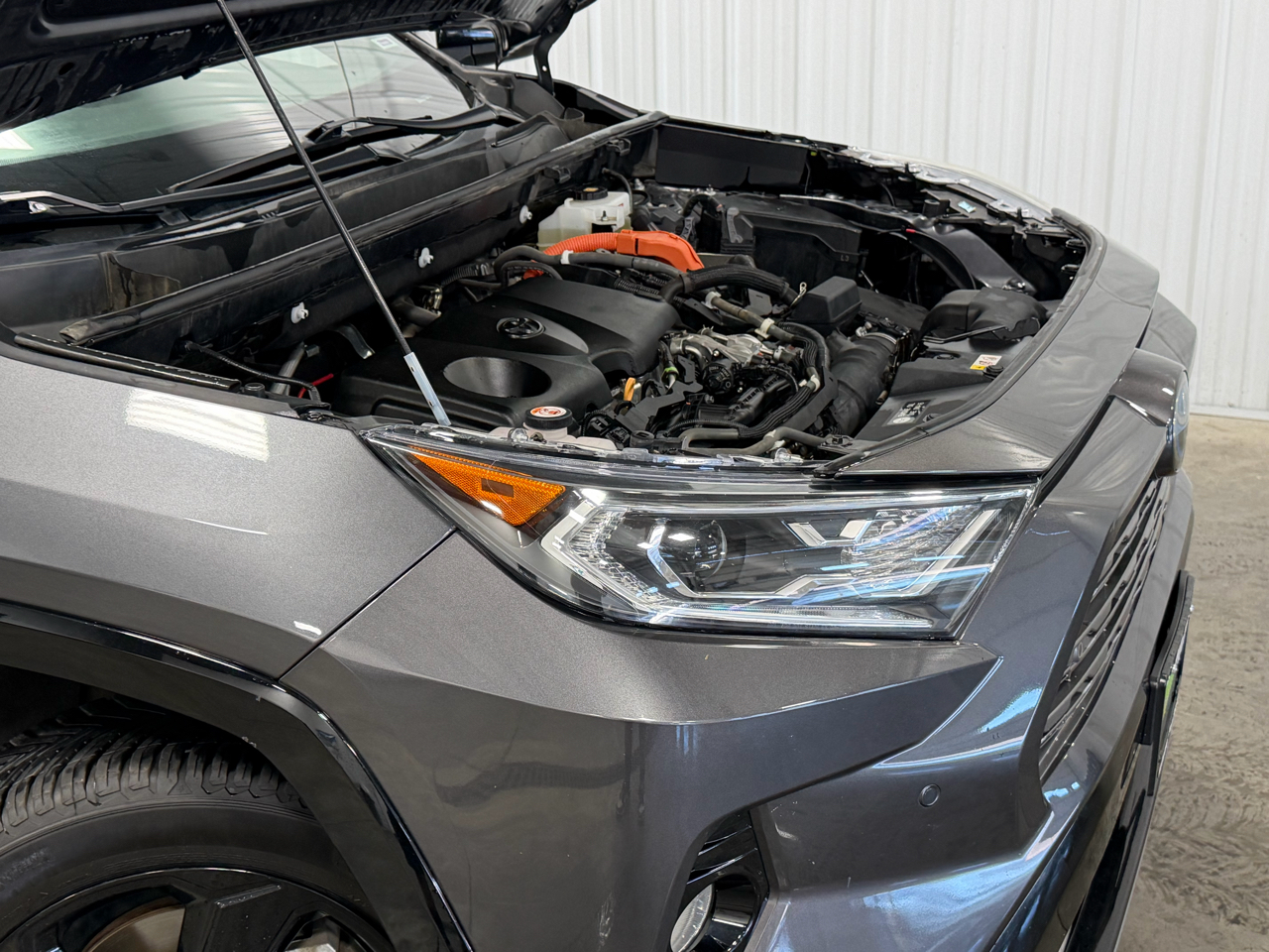 Toyota RAV4 Hybrid XSE AWD (Natl) 2020 Toyota RAV4 Hybrid XSE AWD (Natl) 2020