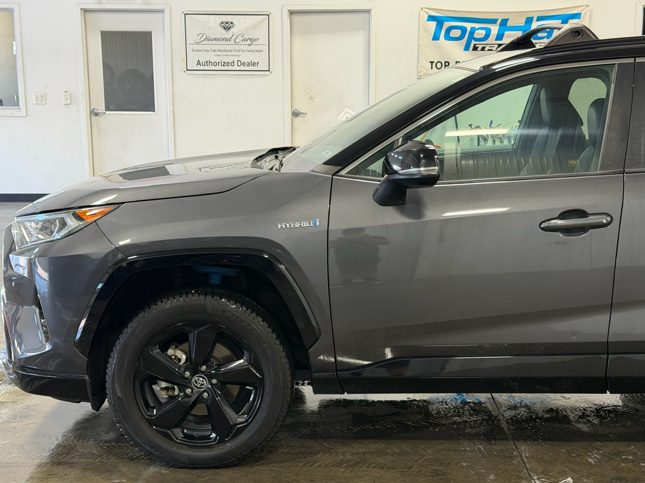 Toyota RAV4 Hybrid XSE AWD (Natl) 2020 Toyota RAV4 Hybrid XSE AWD (Natl) 2020