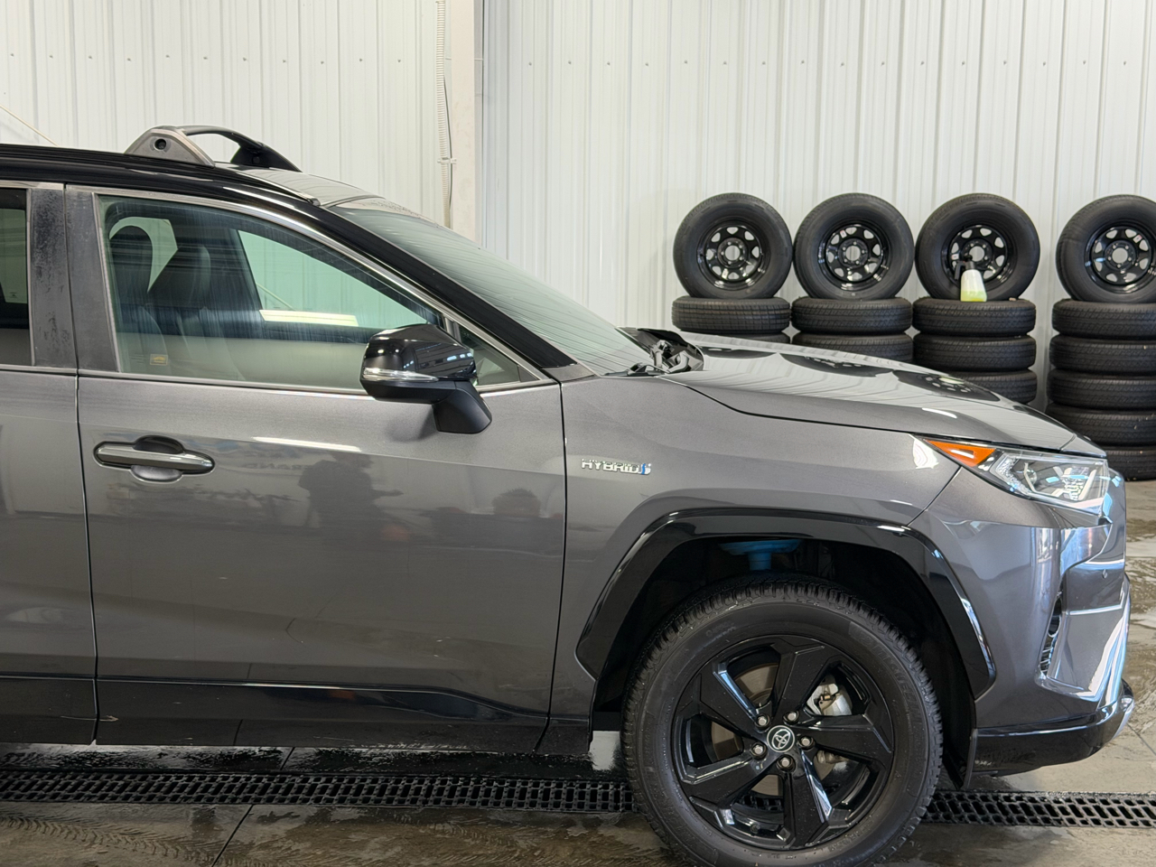 Toyota RAV4 Hybrid XSE AWD (Natl) 2020 Toyota RAV4 Hybrid XSE AWD (Natl) 2020