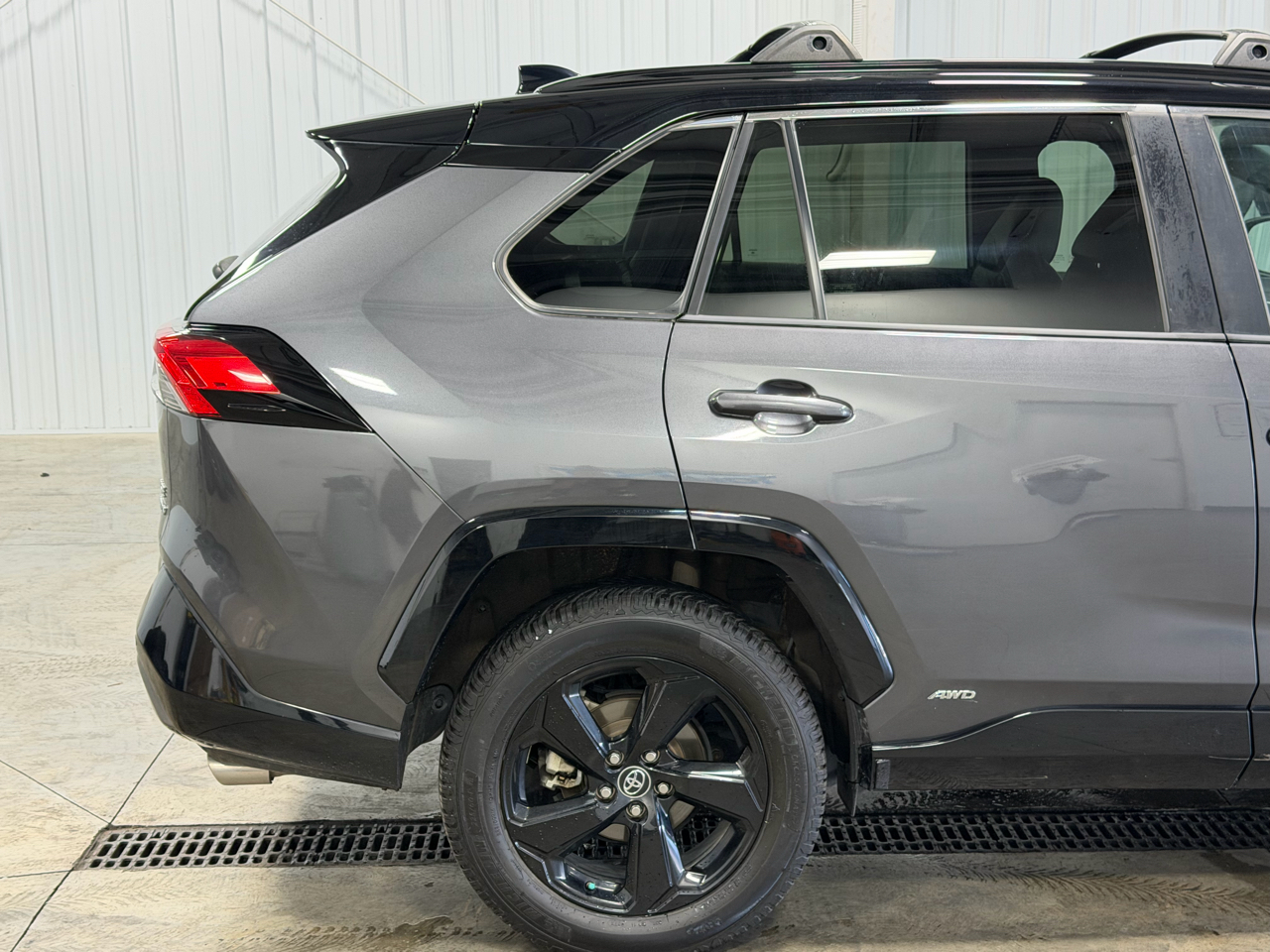 Toyota RAV4 Hybrid XSE AWD (Natl) 2020 Toyota RAV4 Hybrid XSE AWD (Natl) 2020