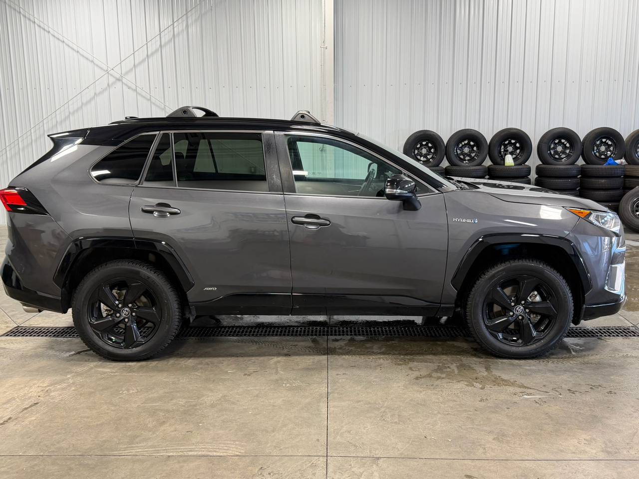 Toyota RAV4 Hybrid XSE AWD (Natl) 2020 Toyota RAV4 Hybrid XSE AWD (Natl) 2020