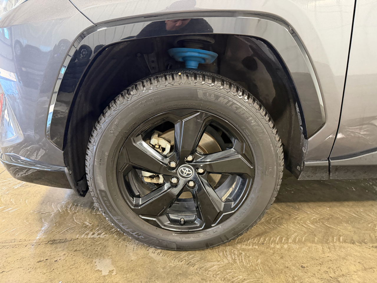 Toyota RAV4 Hybrid XSE AWD (Natl) 2020 Toyota RAV4 Hybrid XSE AWD (Natl) 2020