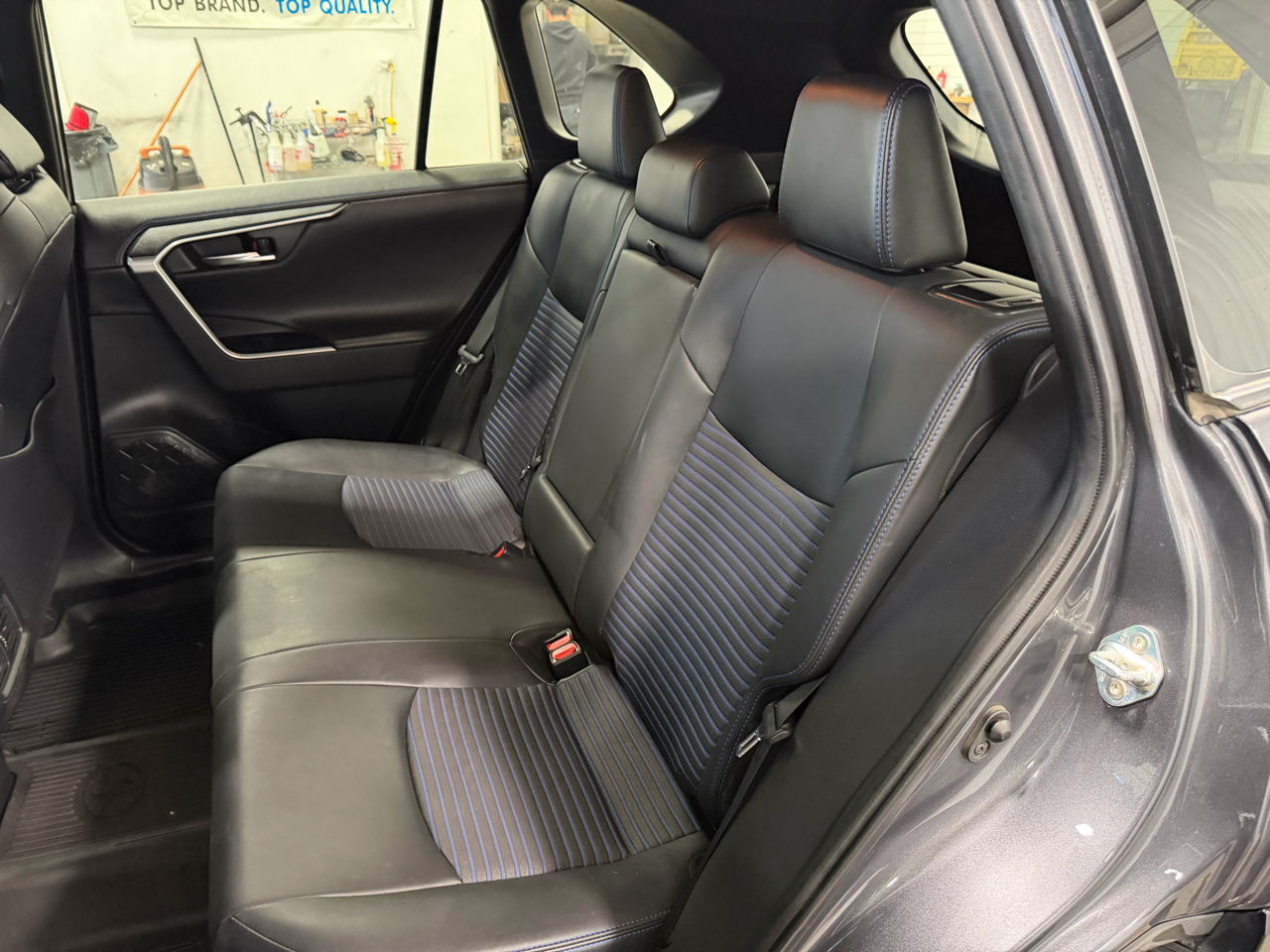 Toyota RAV4 Hybrid XSE AWD (Natl) 2020 Toyota RAV4 Hybrid XSE AWD (Natl) 2020