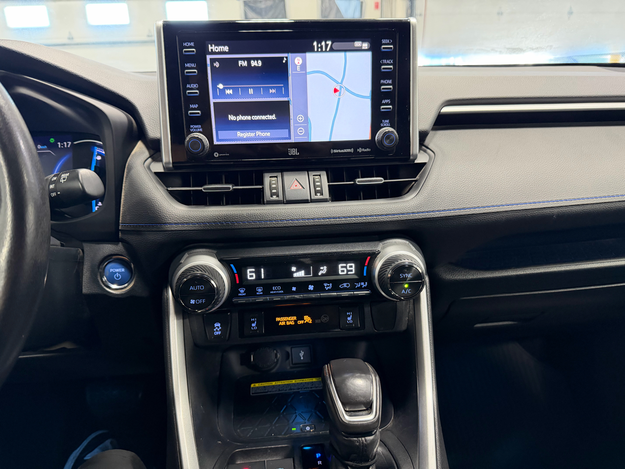 Toyota RAV4 Hybrid XSE AWD (Natl) 2020 Toyota RAV4 Hybrid XSE AWD (Natl) 2020