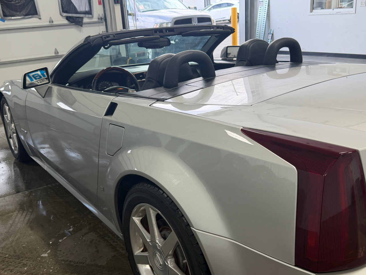 Cadillac XLR 2dr Convertible 2007 Cadillac XLR 2dr Convertible 2007