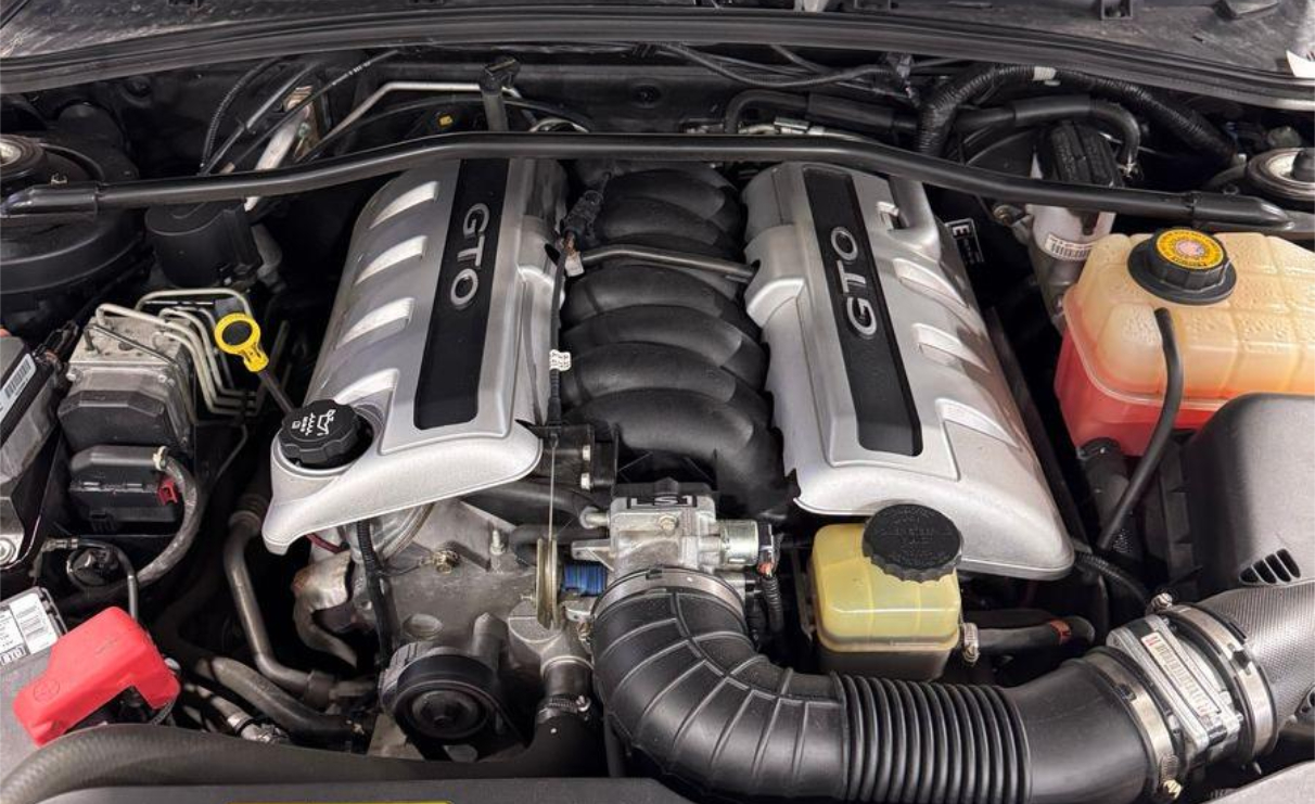 Pontiac GTO 2dr Cpe 2004 Pontiac GTO 2dr Cpe 2004