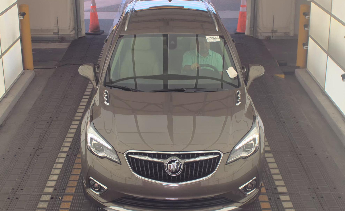 2019 Buick Envision Premium photo 2