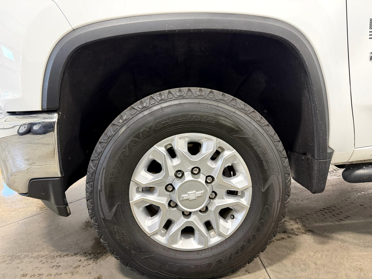 Chevrolet Silverado 2500HD 4WD Crew Cab 172" LT 2020