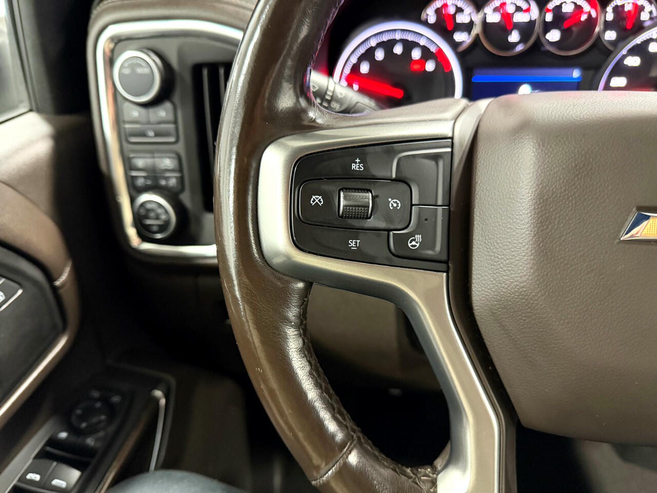 Chevrolet Silverado 2500HD 4WD Crew Cab 172" LT 2020