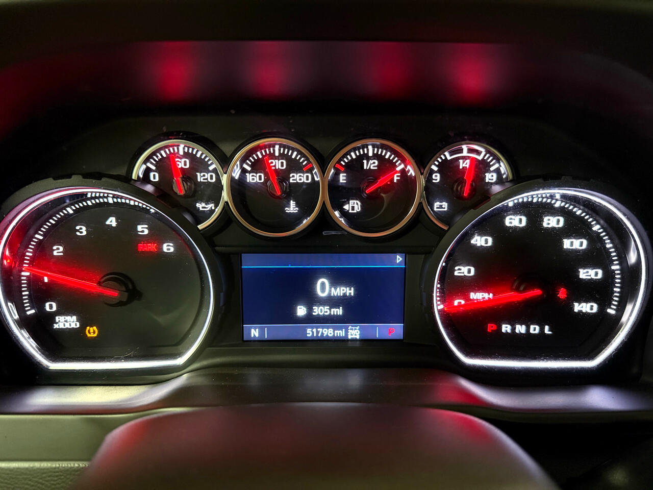 Chevrolet Silverado 2500HD 4WD Crew Cab 172" LT 2020