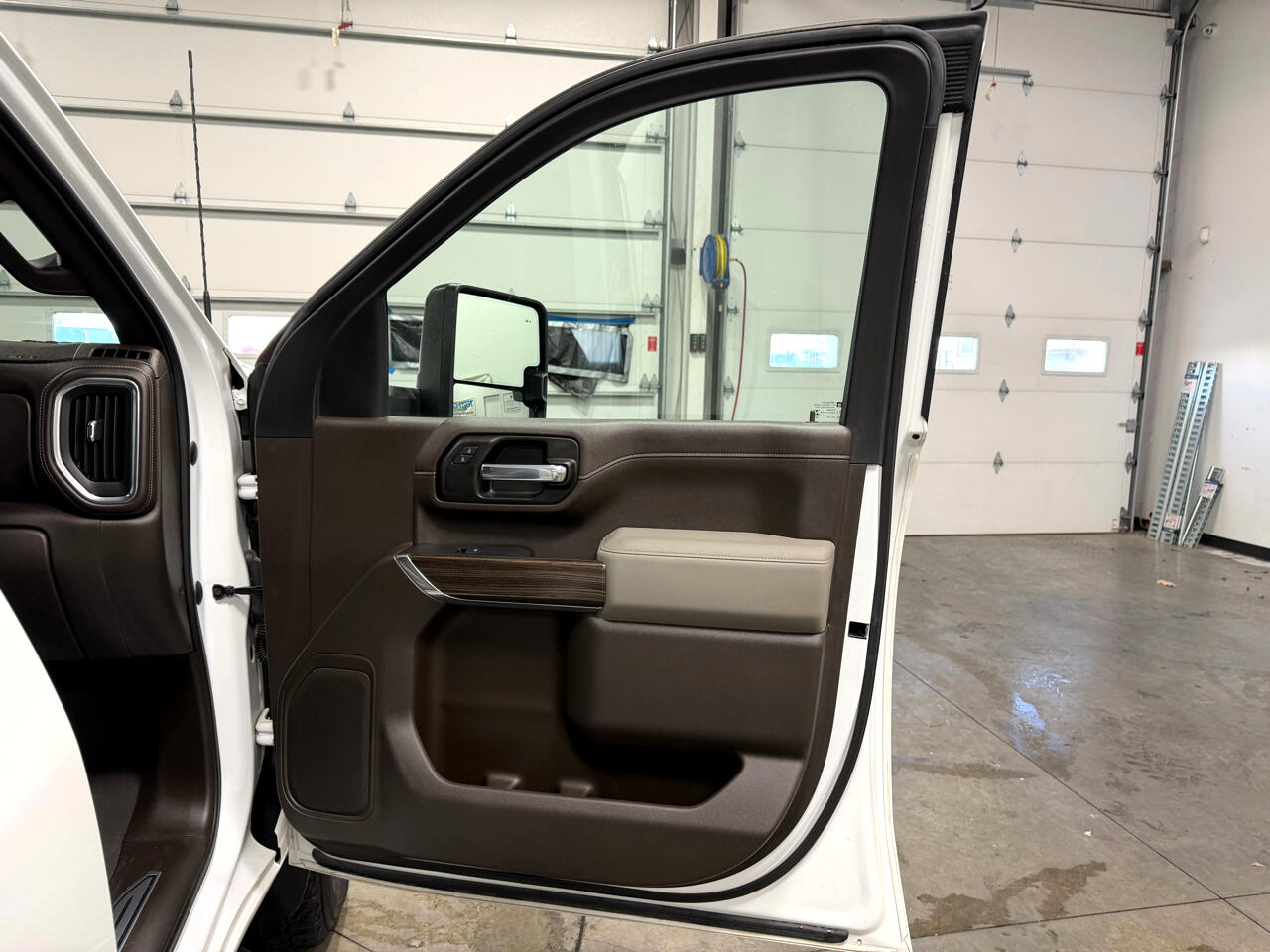 Chevrolet Silverado 2500HD 4WD Crew Cab 172" LT 2020