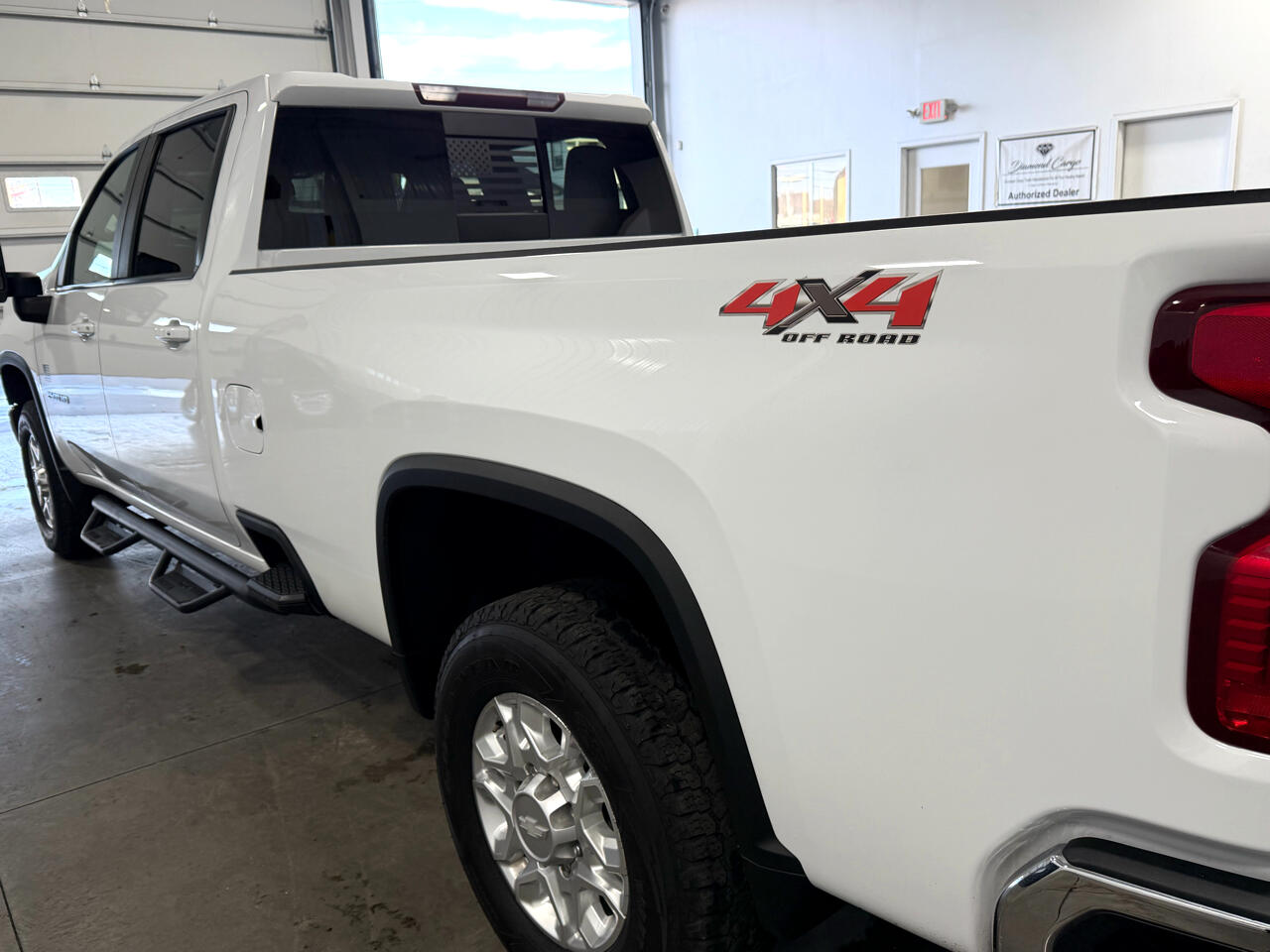 Chevrolet Silverado 2500HD 4WD Crew Cab 172" LT 2020