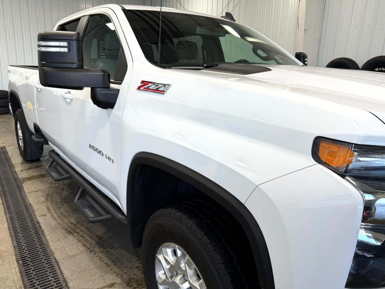 Chevrolet Silverado 2500HD 4WD Crew Cab 172" LT 2020