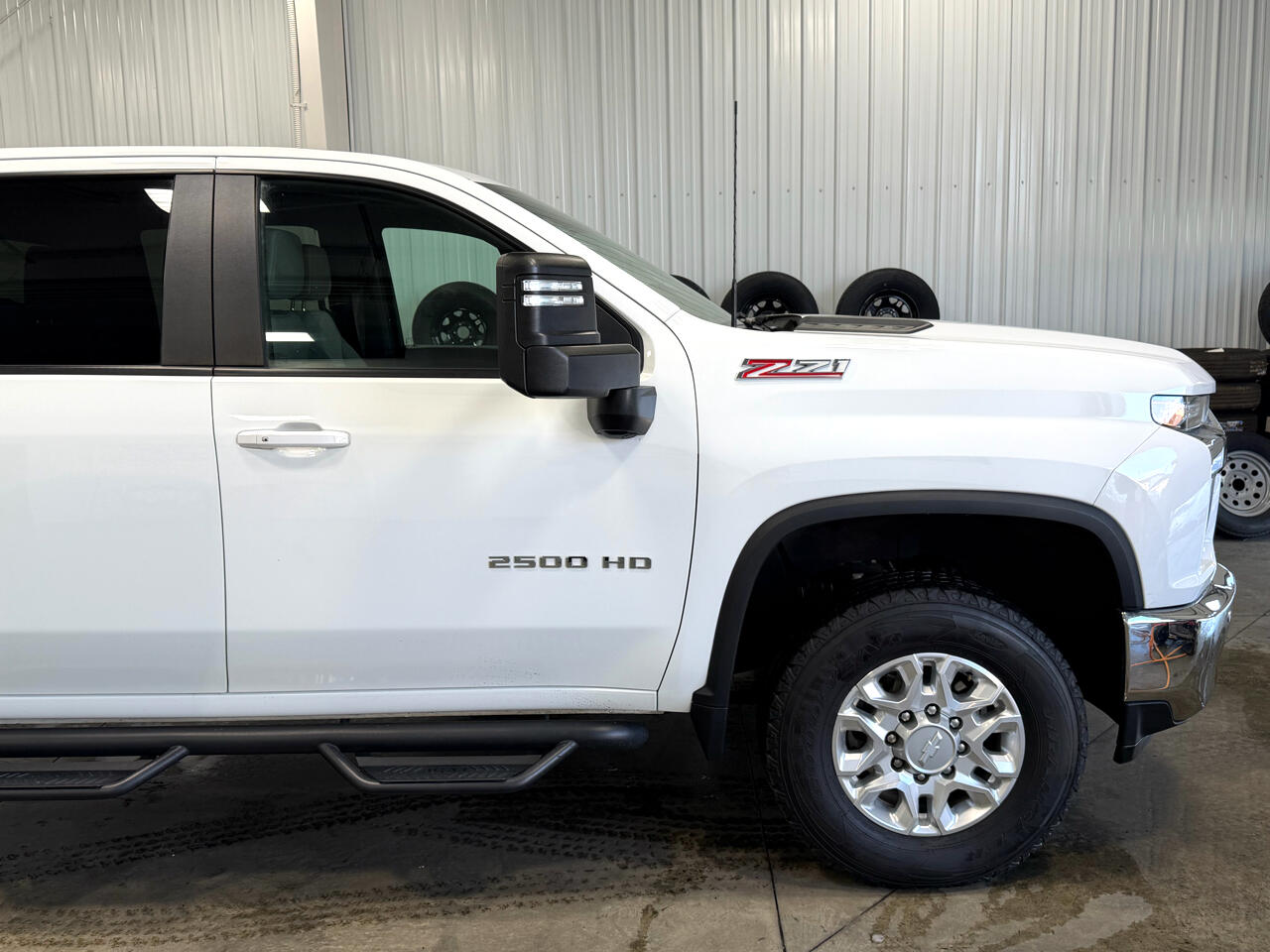 Chevrolet Silverado 2500HD 4WD Crew Cab 172" LT 2020