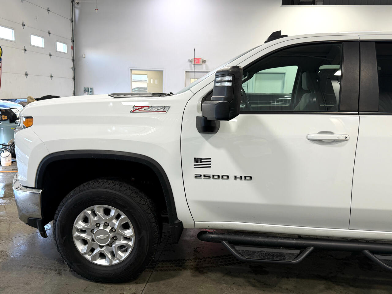 Chevrolet Silverado 2500HD 4WD Crew Cab 172" LT 2020