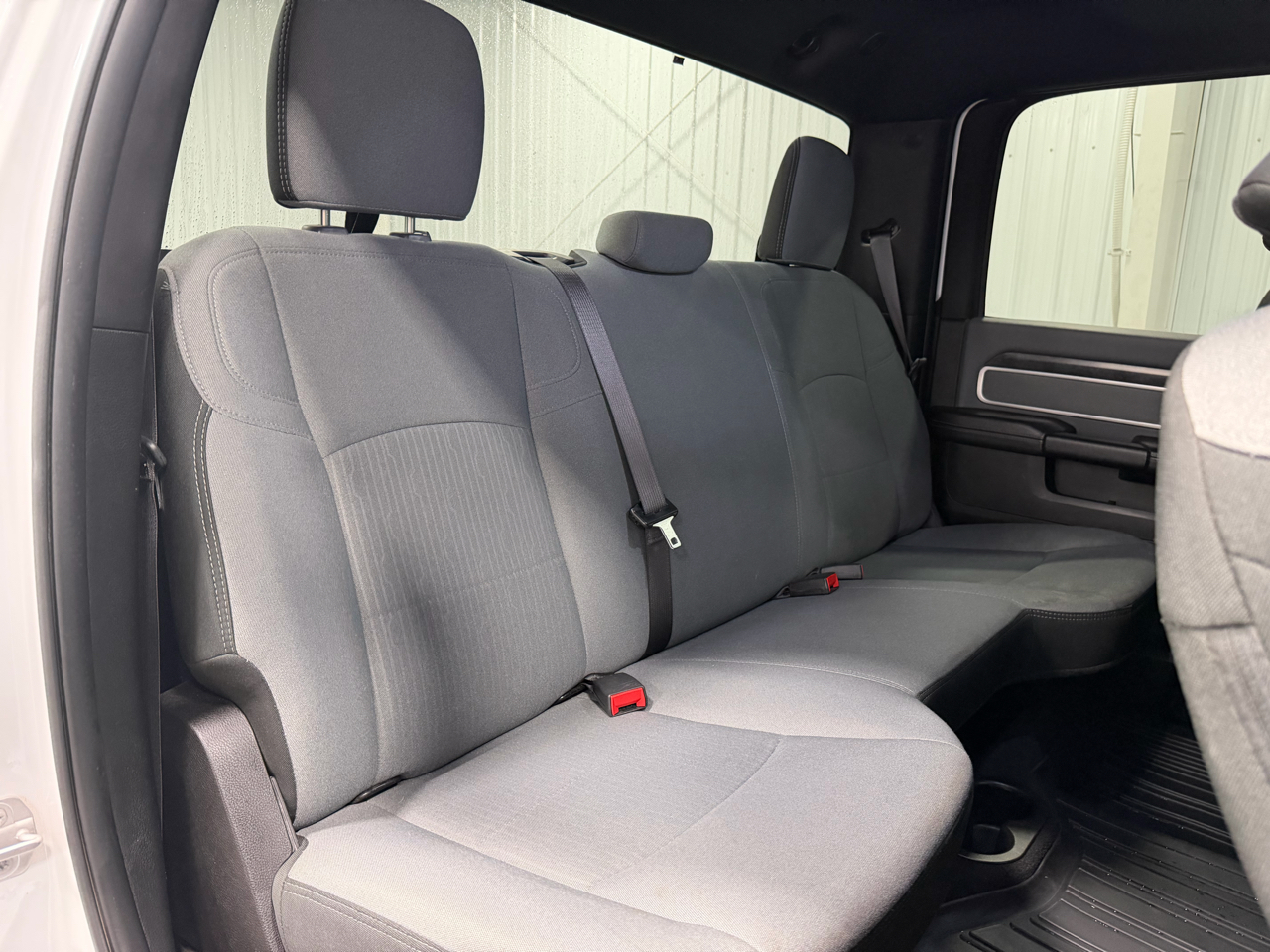 RAM 2500 Big Horn 4x4 Crew Cab 8' Box 2021