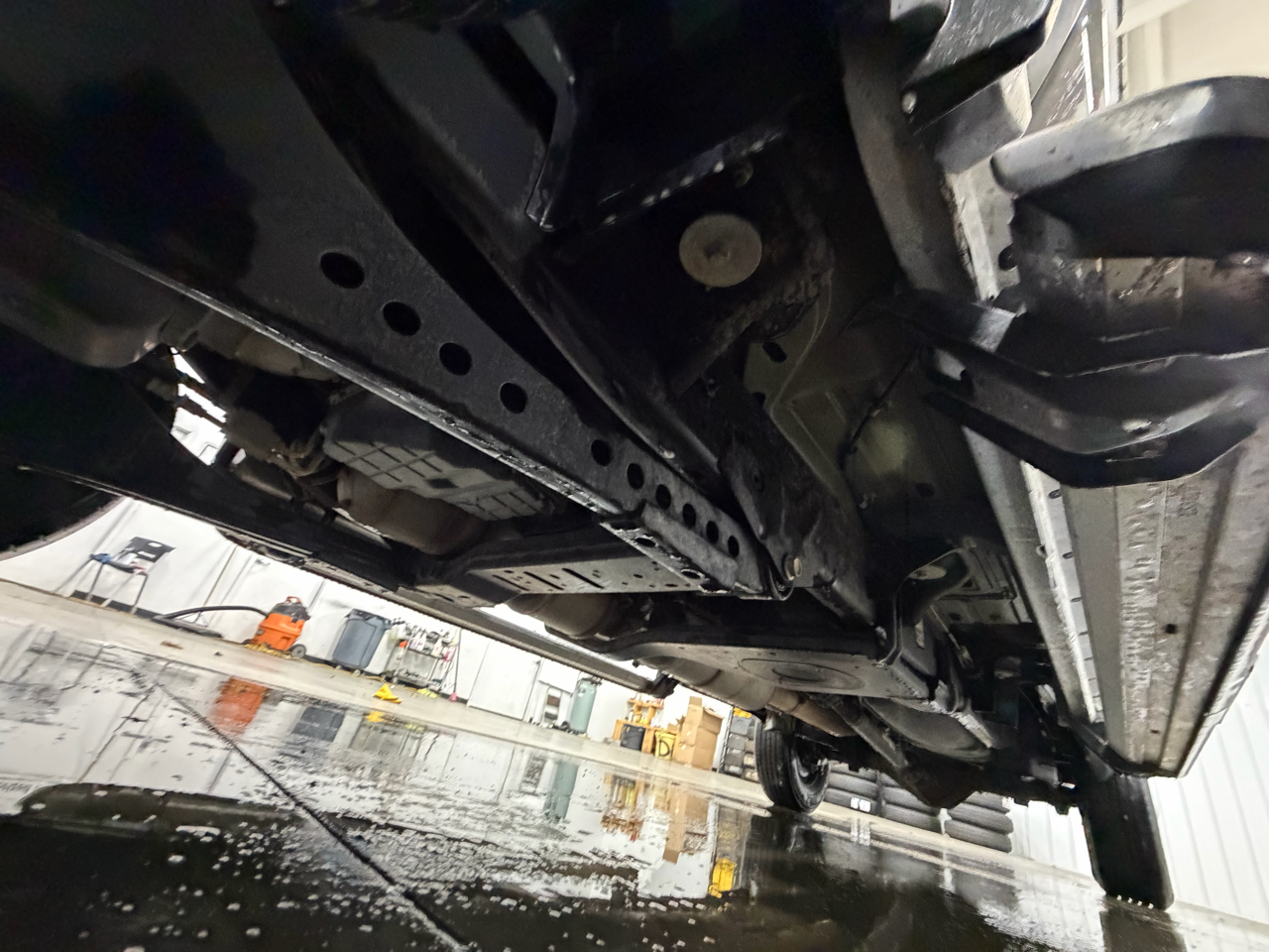 RAM 2500 Big Horn 4x4 Crew Cab 8' Box 2021