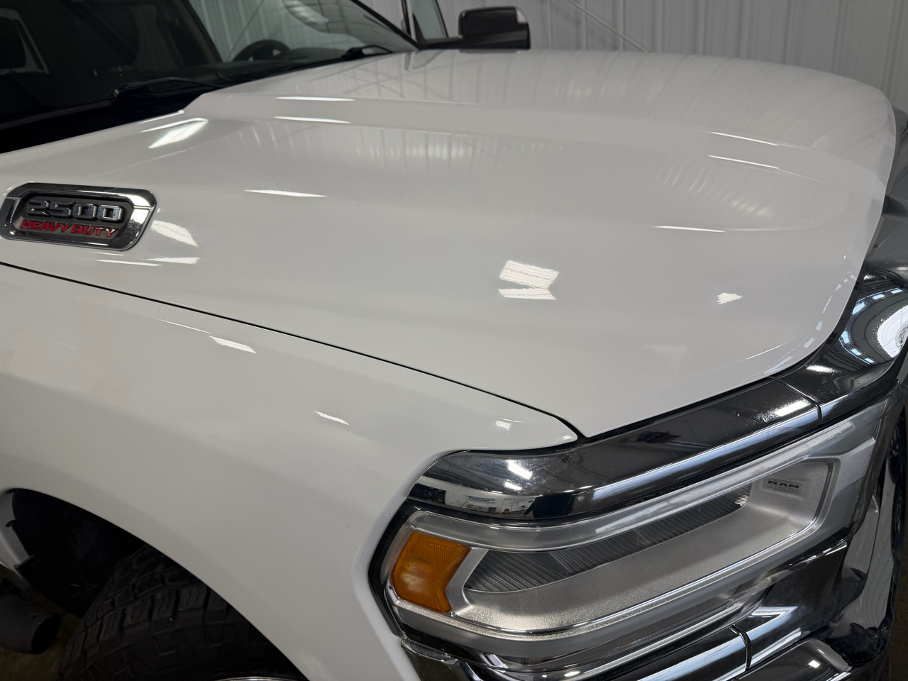 RAM 2500 Tradesman 4x4 Crew Cab 8' Box 2019