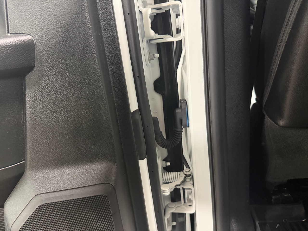 RAM 2500 Tradesman 4x4 Crew Cab 8' Box 2019