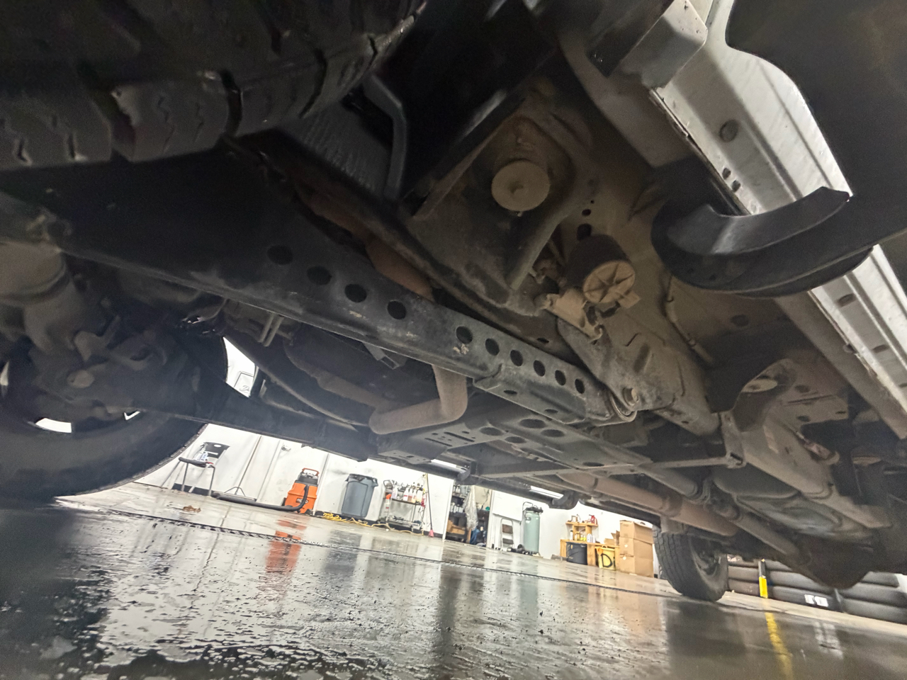 RAM 2500 Tradesman 4x4 Crew Cab 8' Box 2019