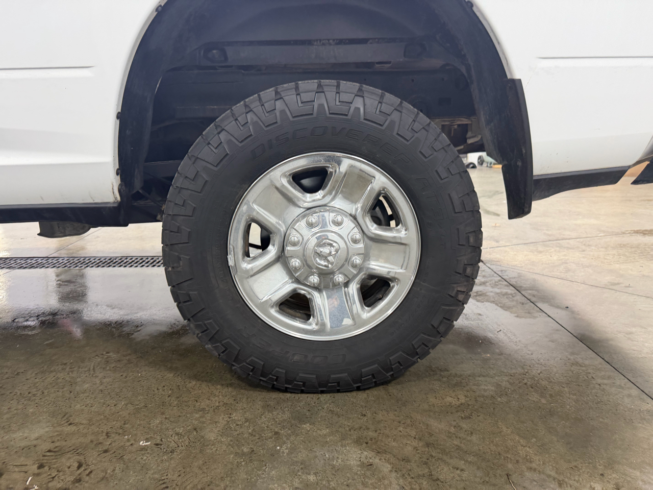 RAM 2500 Tradesman 4x4 Crew Cab 8' Box 2019