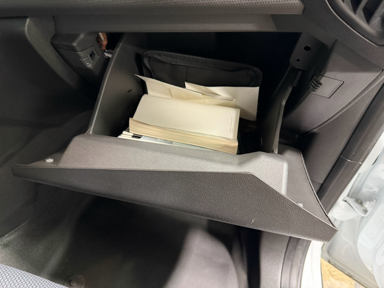 Ford Transit Connect Van XL SWB w/Rear Symmetrical Doors 2017