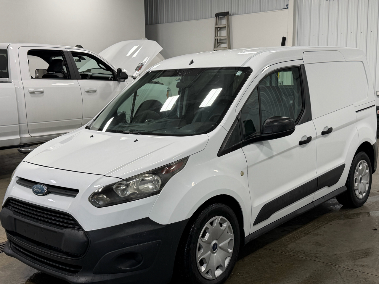 Ford Transit Connect Van XL SWB w/Rear Symmetrical Doors 2017