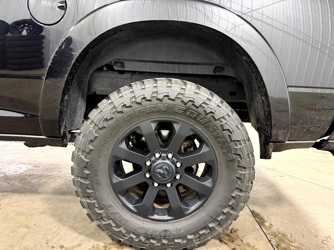 RAM 2500 Laramie 4x4 Crew Cab 6'4" Box 2019