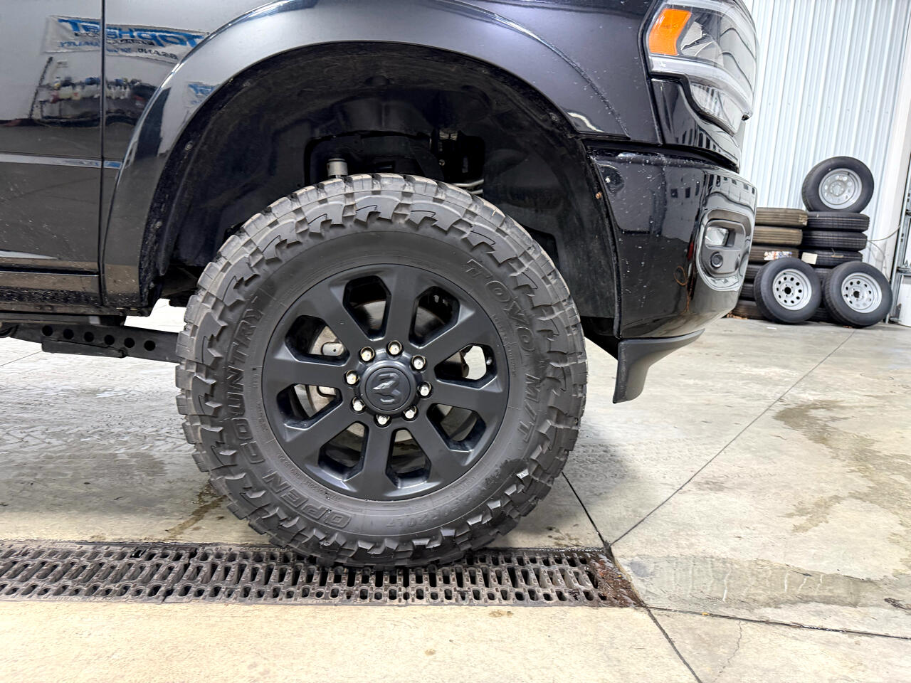 RAM 2500 Laramie 4x4 Crew Cab 6'4" Box 2019