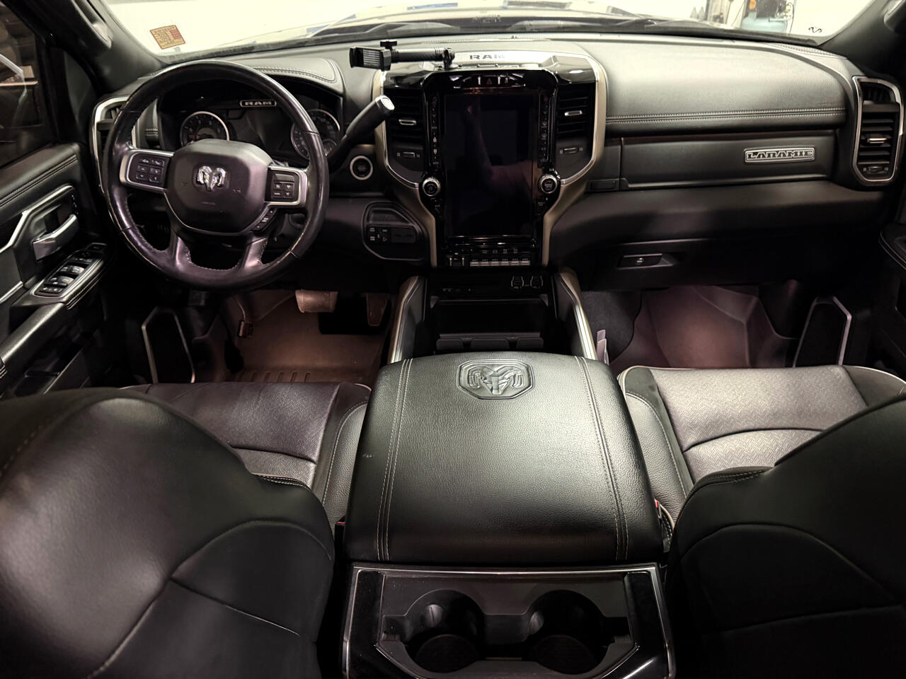 RAM 2500 Laramie 4x4 Crew Cab 6'4" Box 2019