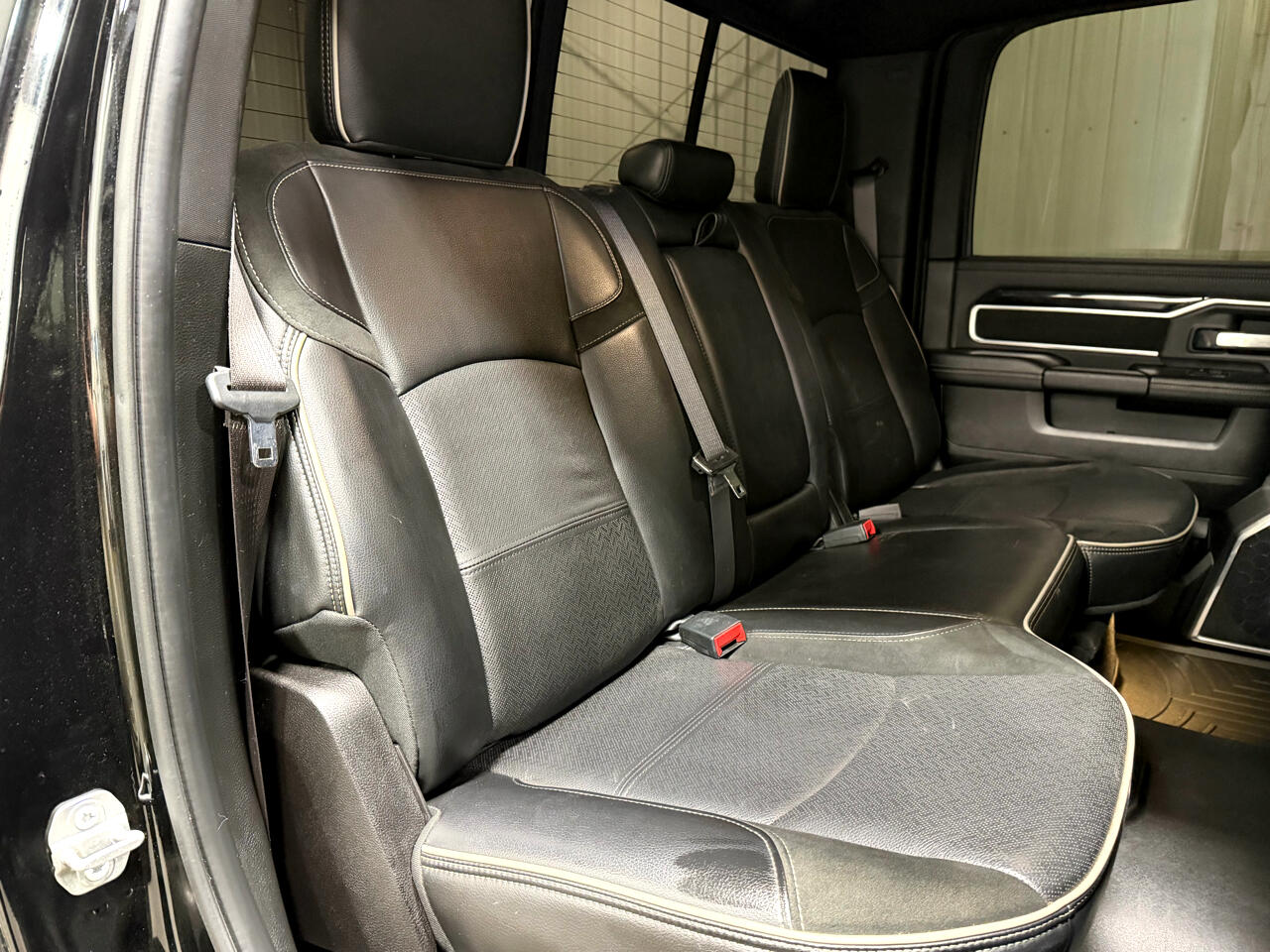 RAM 2500 Laramie 4x4 Crew Cab 6'4" Box 2019