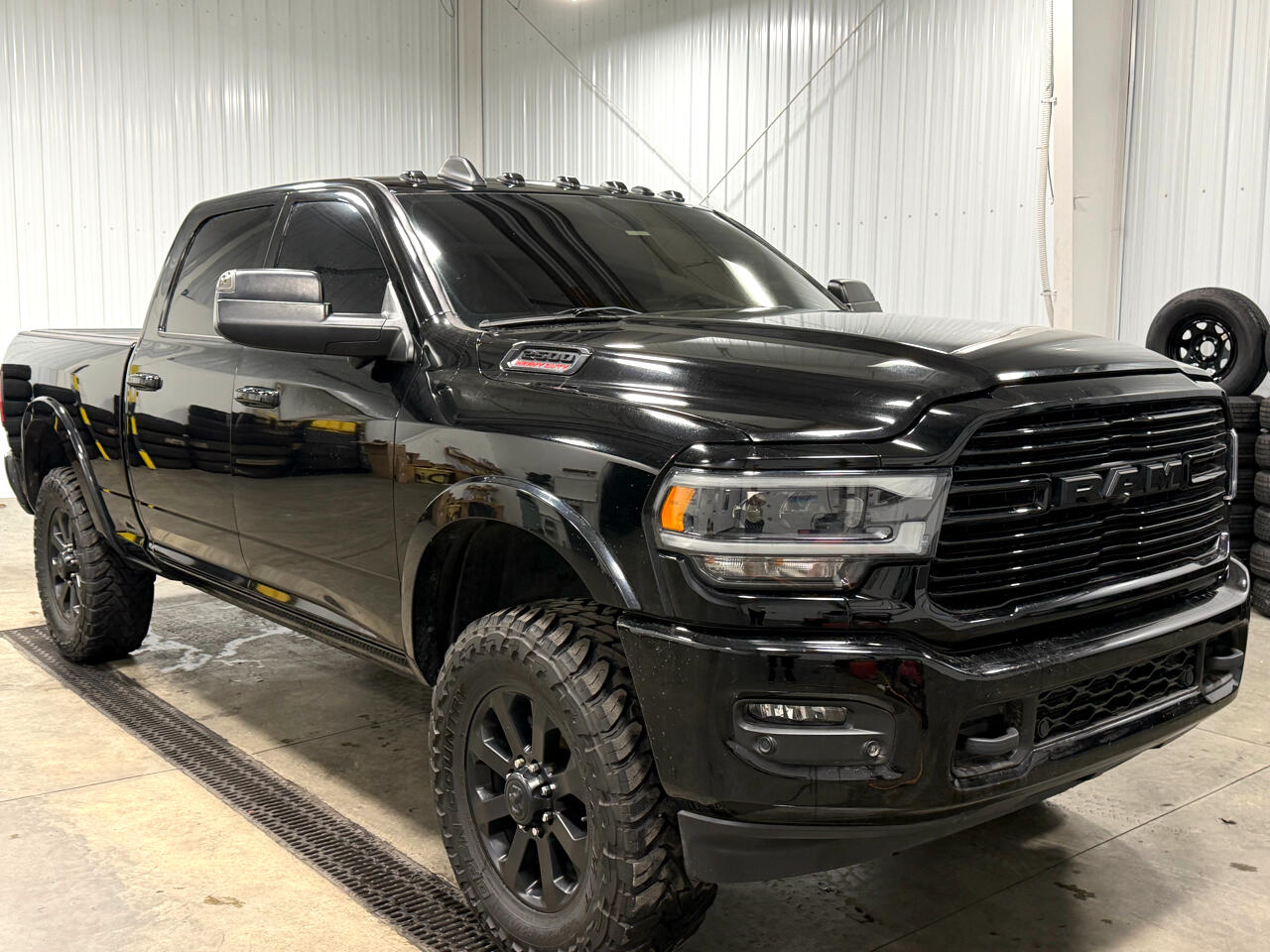 RAM 2500 Laramie 4x4 Crew Cab 6'4" Box 2019