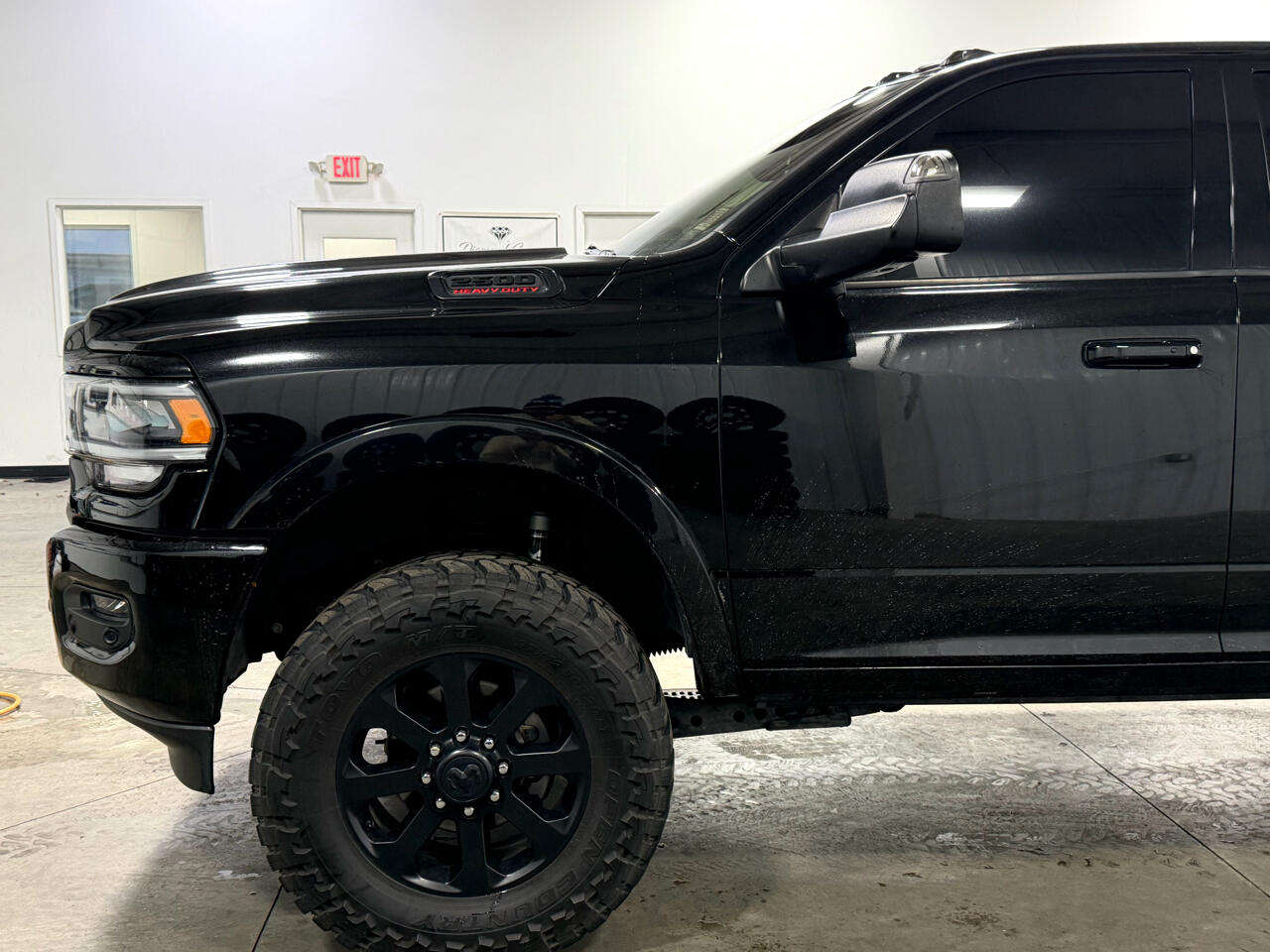 RAM 2500 Laramie 4x4 Crew Cab 6'4" Box 2019