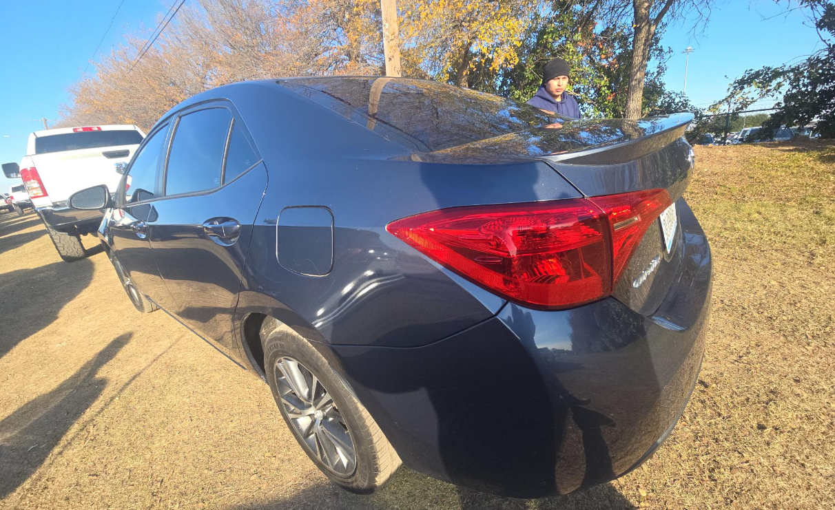 Toyota Corolla XLE CVT (Natl) 2018