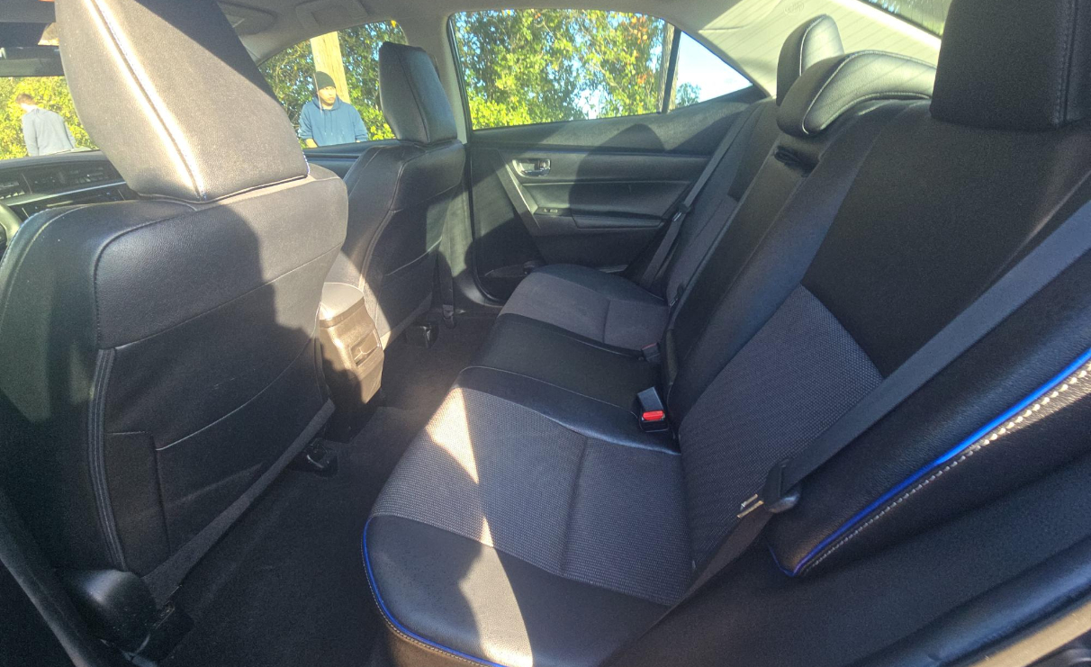 Toyota Corolla XLE CVT (Natl) 2018