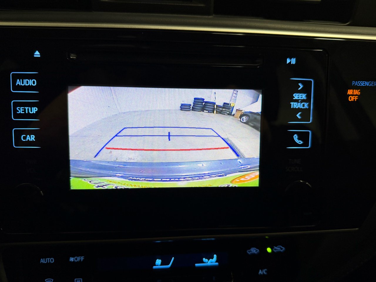 Toyota Corolla XLE CVT (Natl) 2018