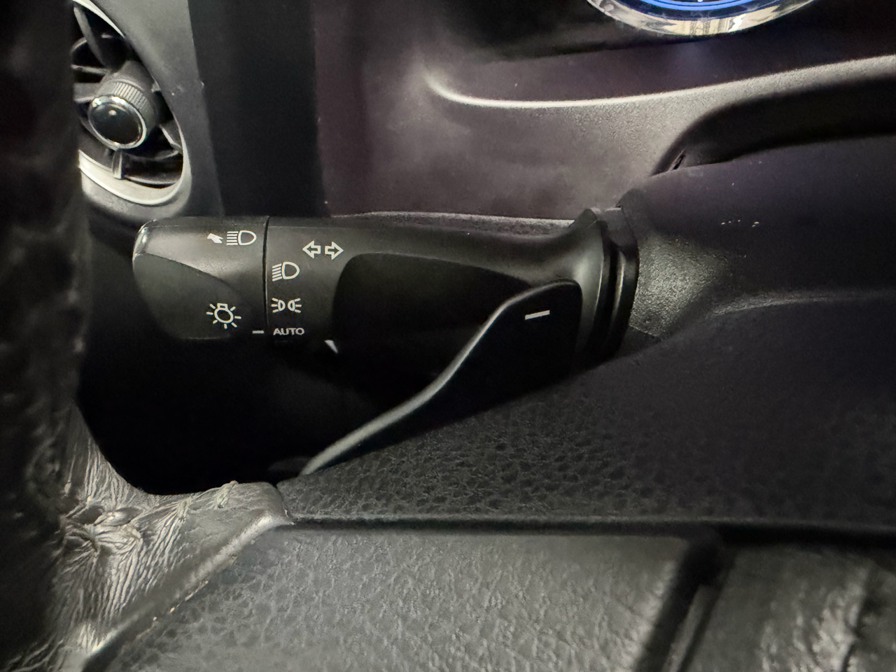 Toyota Corolla XLE CVT (Natl) 2018