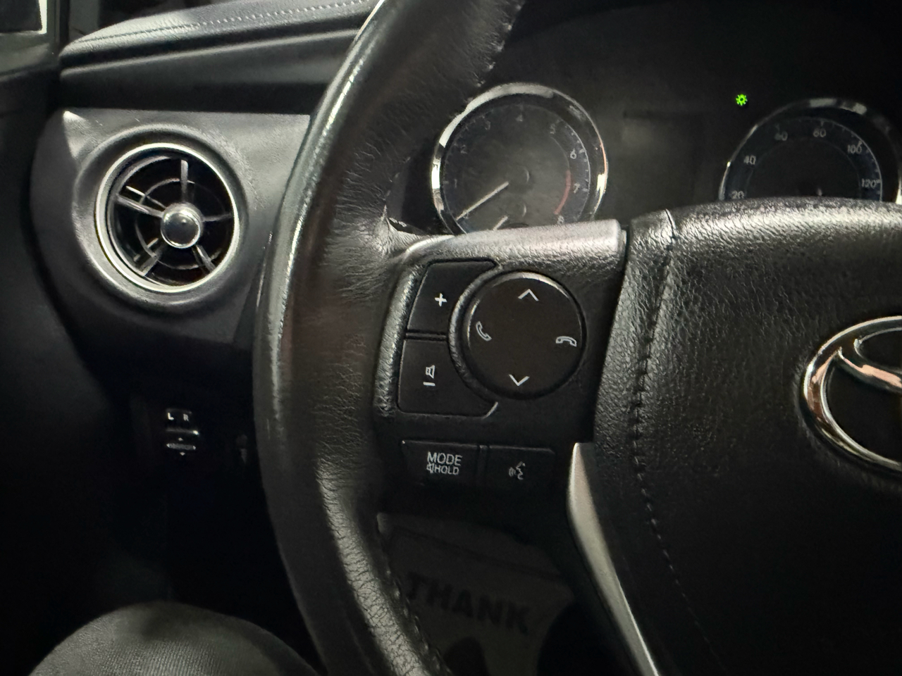 Toyota Corolla XLE CVT (Natl) 2018