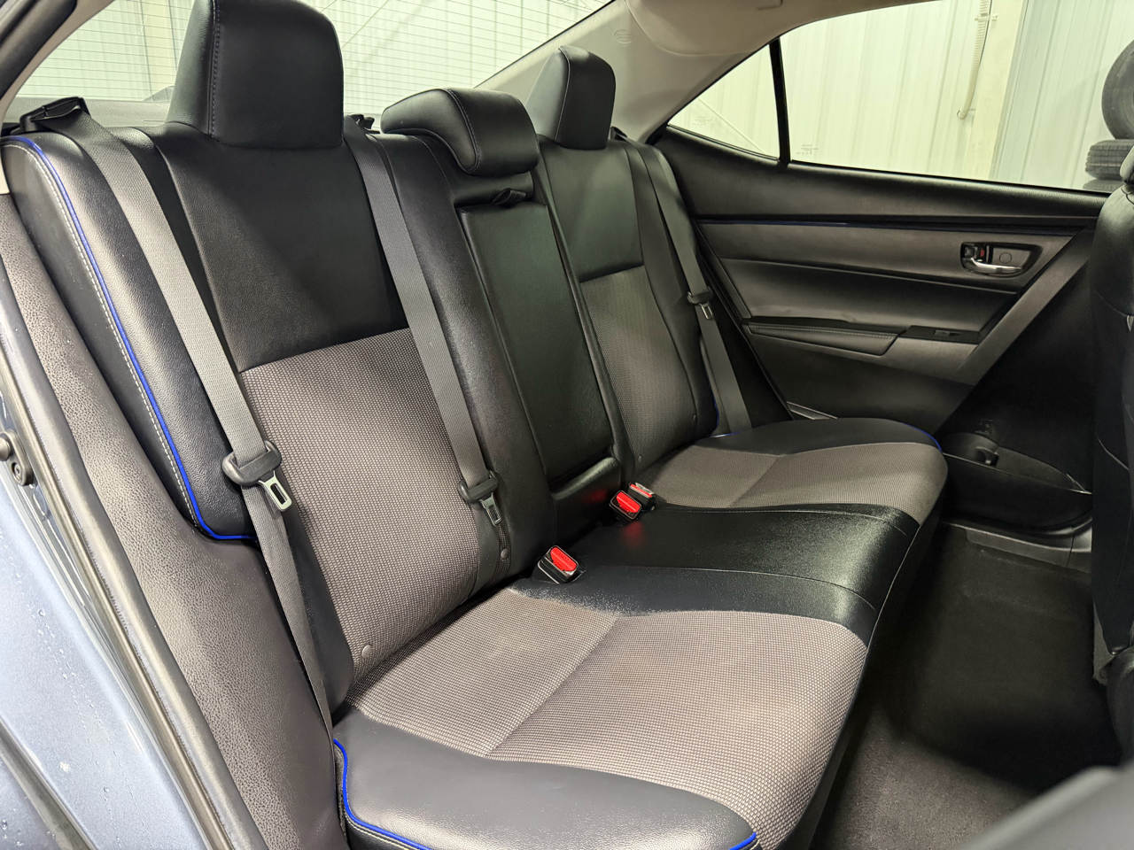 Toyota Corolla XLE CVT (Natl) 2018