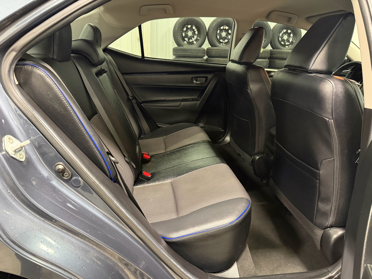 Toyota Corolla XLE CVT (Natl) 2018