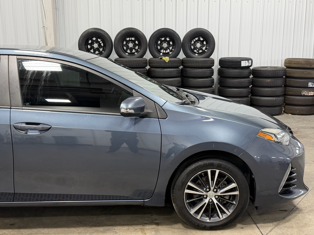 Toyota Corolla XLE CVT (Natl) 2018