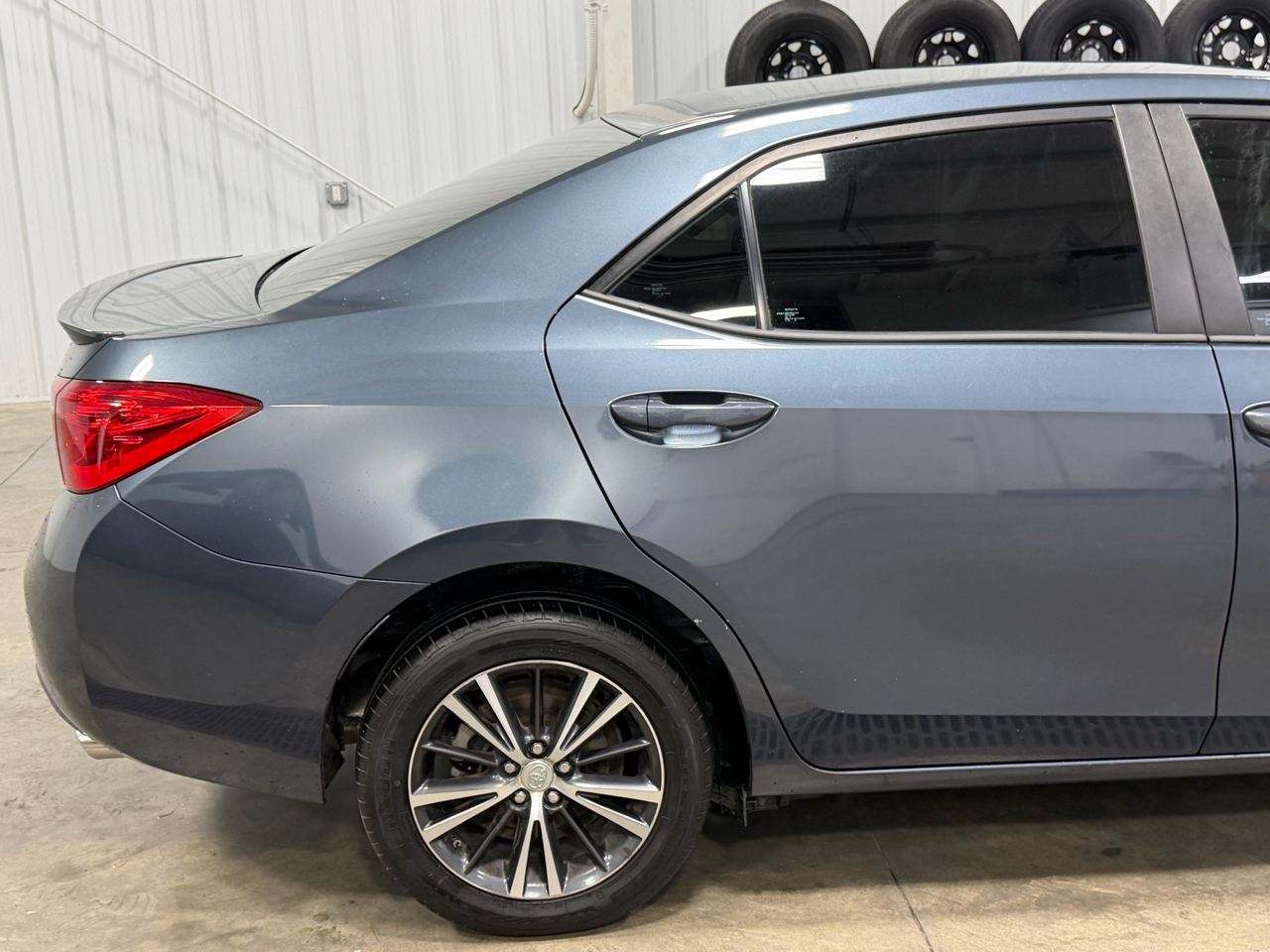 Toyota Corolla XLE CVT (Natl) 2018